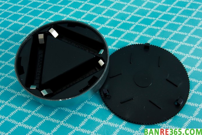 3 đèn led loại 4 bóng dán tường tiện dụng - 7