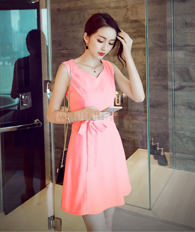 Đầm cột nơ eo Hana