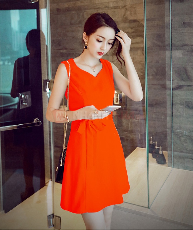 Đầm cột nơ eo Hana