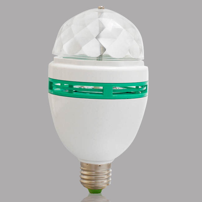 khuyen mai den cau led xoay nhieu mau tao hieu ung doc dao gia re