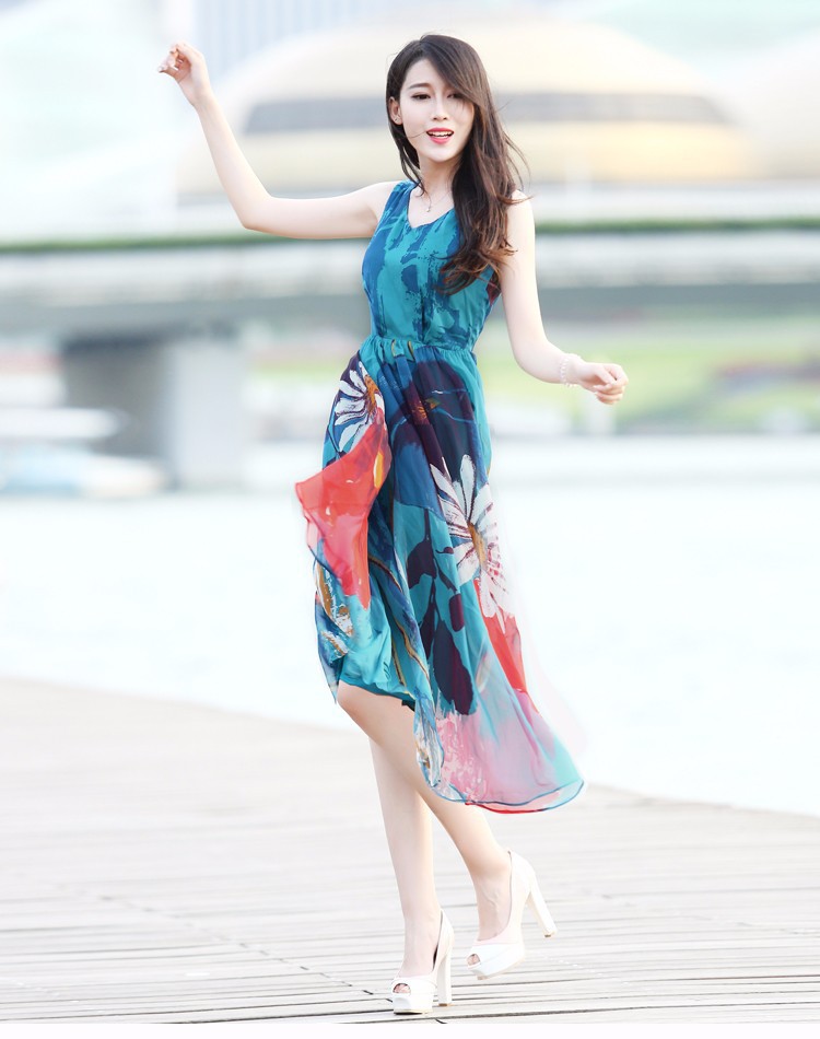 HÀNG NHẬP LOẠI LOẠI- ĐẦM MAXI DẠO BIỂN TƯƠI TẮN 3