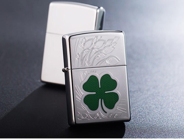 Zippo 4 Leaf Clover Luck