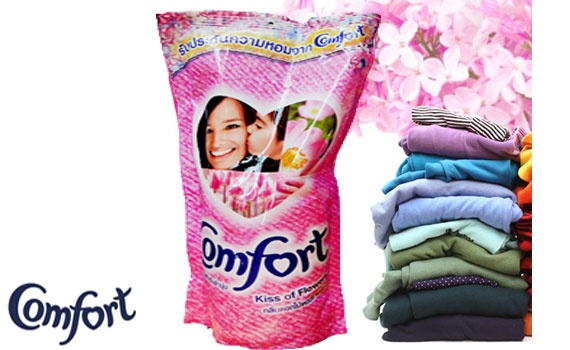 Nước xả Comfort Thái Lan Hồng 600ML cho quần áo mềm mịn