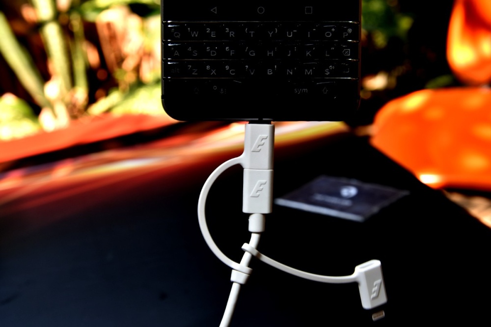 capenergizer3in1typecmicrousblightning1-1200x800.jpg (1200×800)