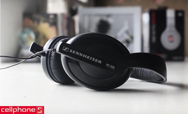 Tai nghe Sennheiser HD 202