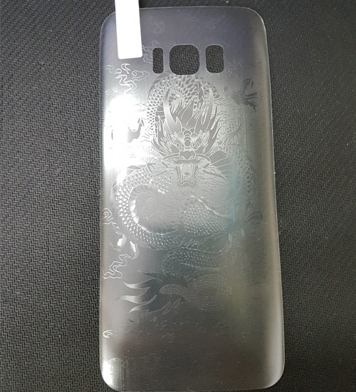 Miến dán skin rồng Galaxy S8+