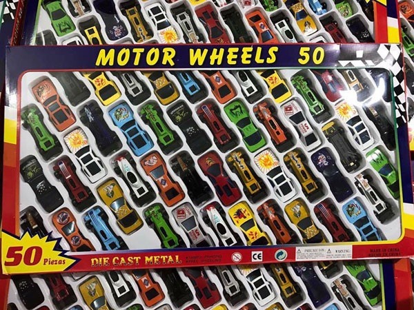 Set 50 ô tô sắt cho bé 5