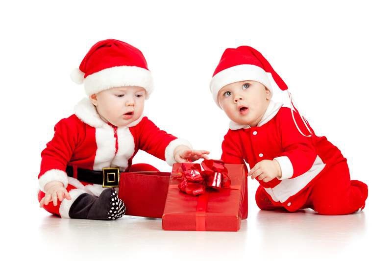 Bộ đồ Noel cho trẻ 4 - 5 tuổi 2