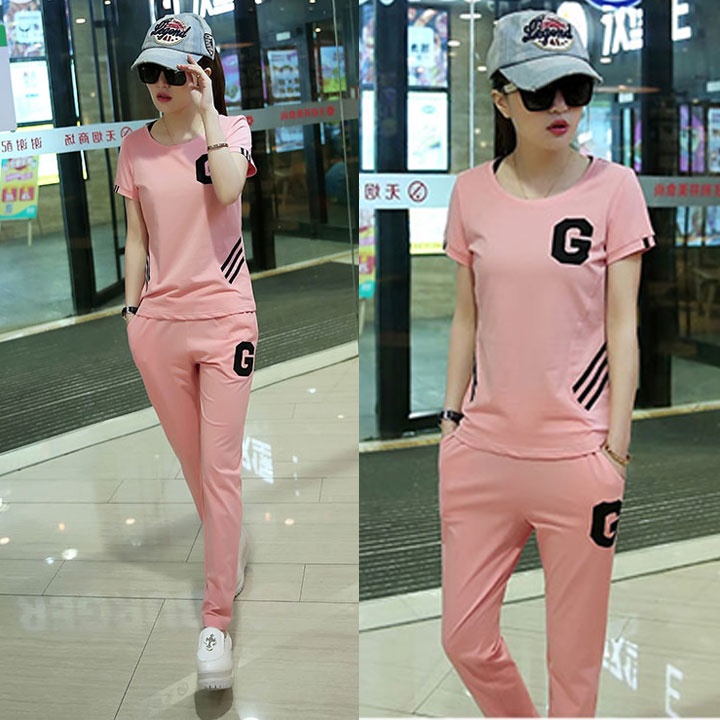 Bộ đồ thể thao nữ chữ G TT64