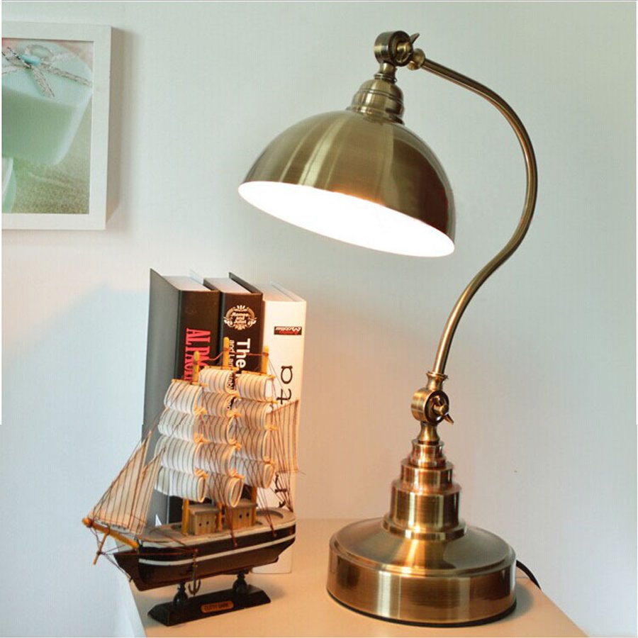 Favorlamp-American-Retro-Style2 Đèn bàn cổ điển phong cách Mỹ