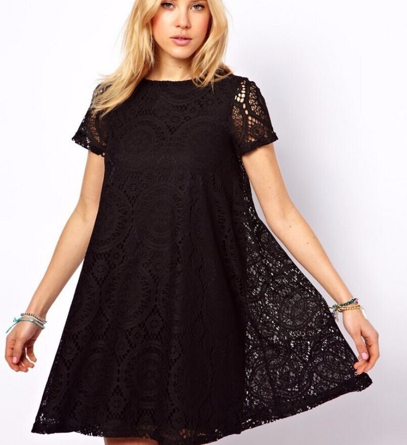 Đầm ren suông Oversize. 2