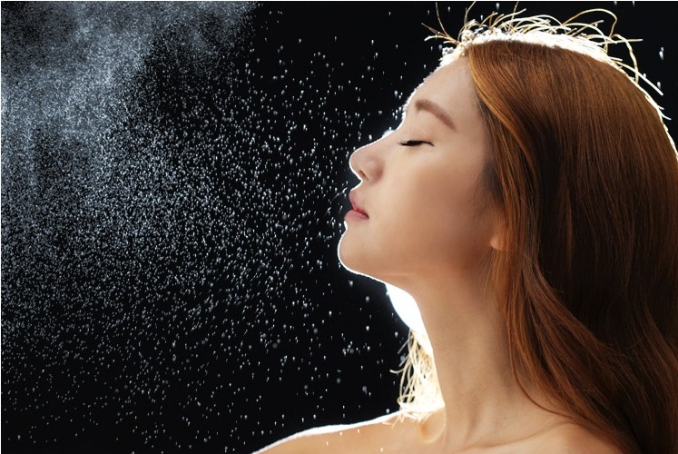Xịt Khoáng Evoluderm 400ml -7084