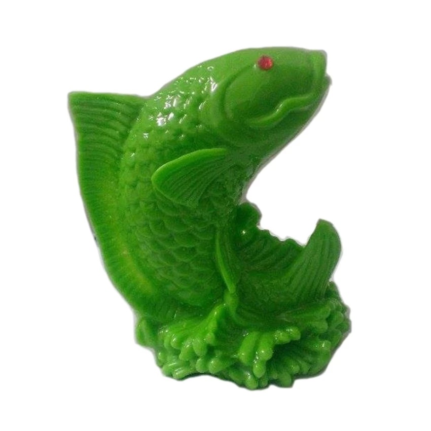 Cá chép màu xanh ngọc